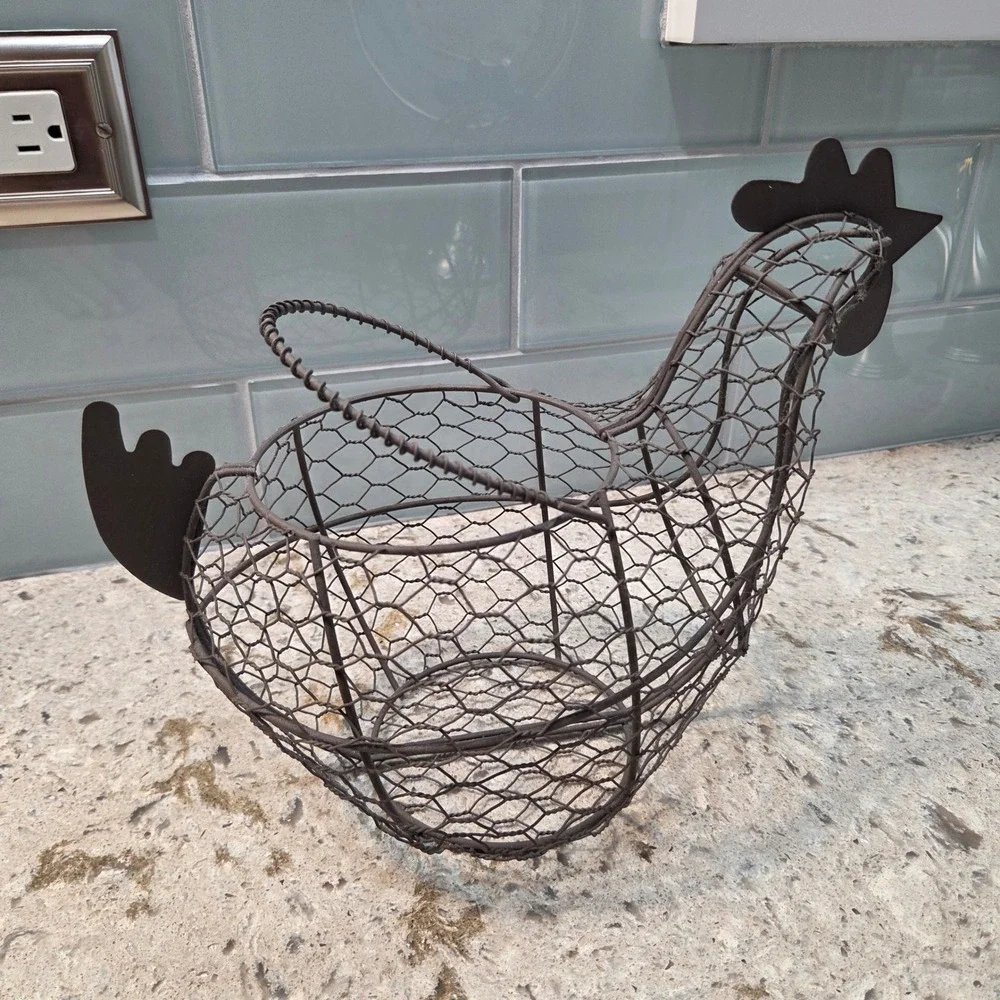 Rustic Brown Wire Chicken Egg Basket Farmhouse Kitchen Decor Hen Shape
